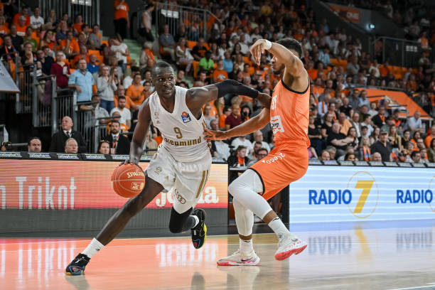 霆针对性防 霆针对性防